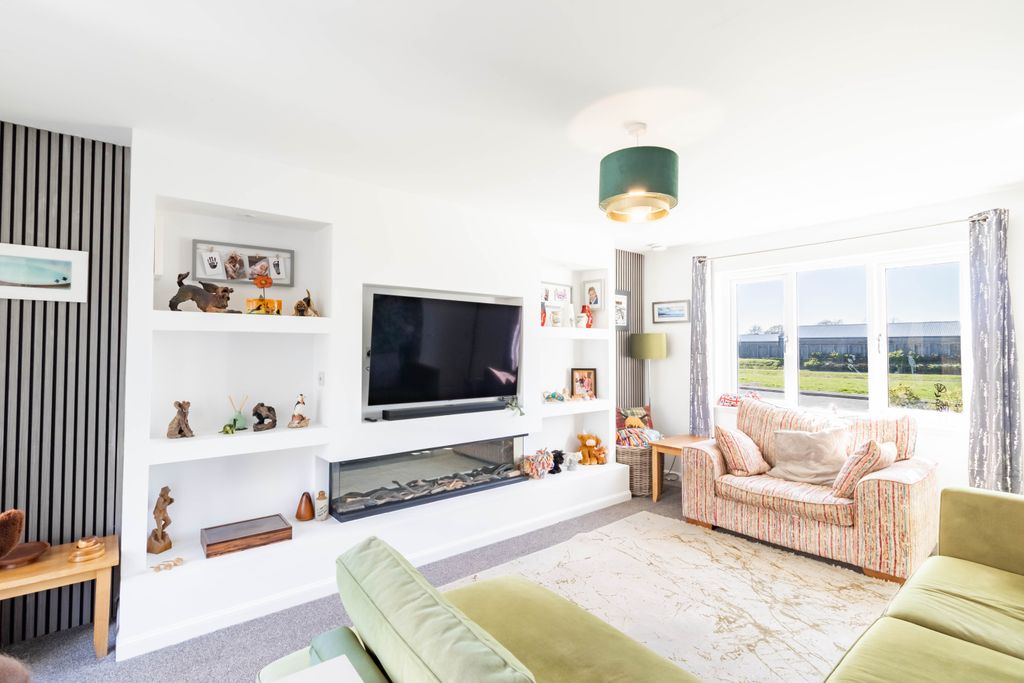 Additional image 5 of 4 bed detached house for saleClapham Wynd, Arbroath DD11