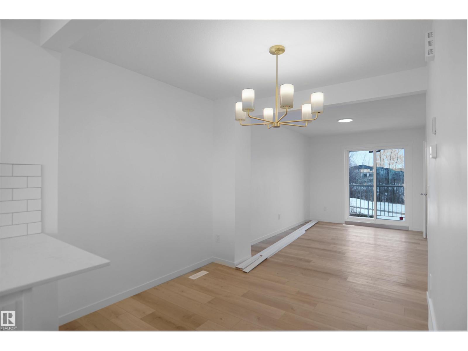 Additional image 6 of 1429 9 Street NW, Edmonton, AB, T6T2N8
