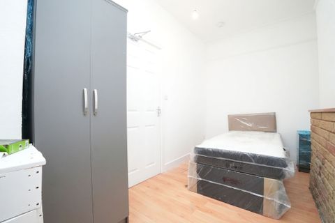 Solihull Road, Sparkhill B11, Room to rent