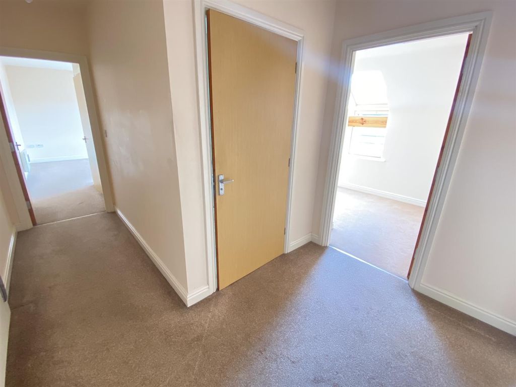 Additional image 4 of 2 bed flat for saleFriars Mews, Wesleyan Court, Lincoln LN2