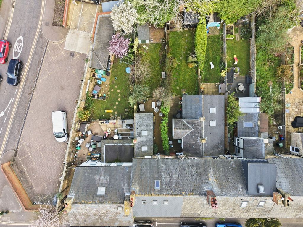 Additional image 18 of 3 bed property for saleSaffron Road, Biggleswade SG18