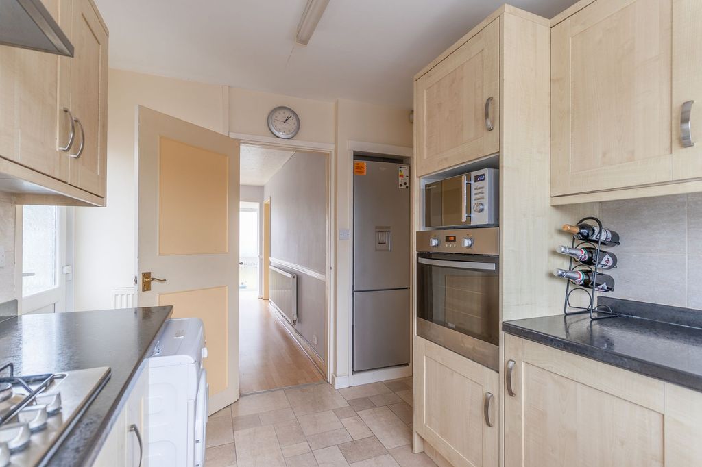 Additional image 5 of 3 bed semi-detached house for saleCotswold Way, Newport NP19