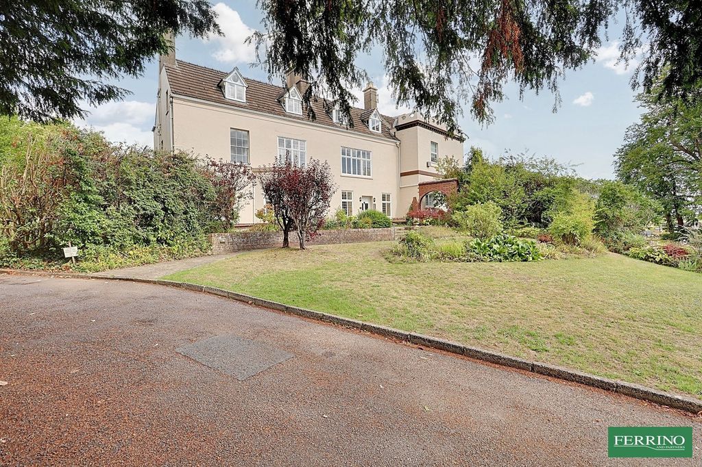 Studio for saleApartment In Village Setting, Unlawater Lane, Newnham, Gloucestershire. GL14