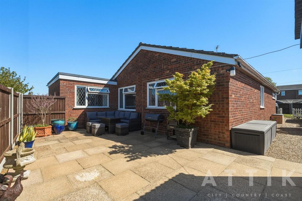 Additional image 35 of 4 bed detached bungalow for saleSt. Michaels Way, Wenhaston, Halesworth IP19
