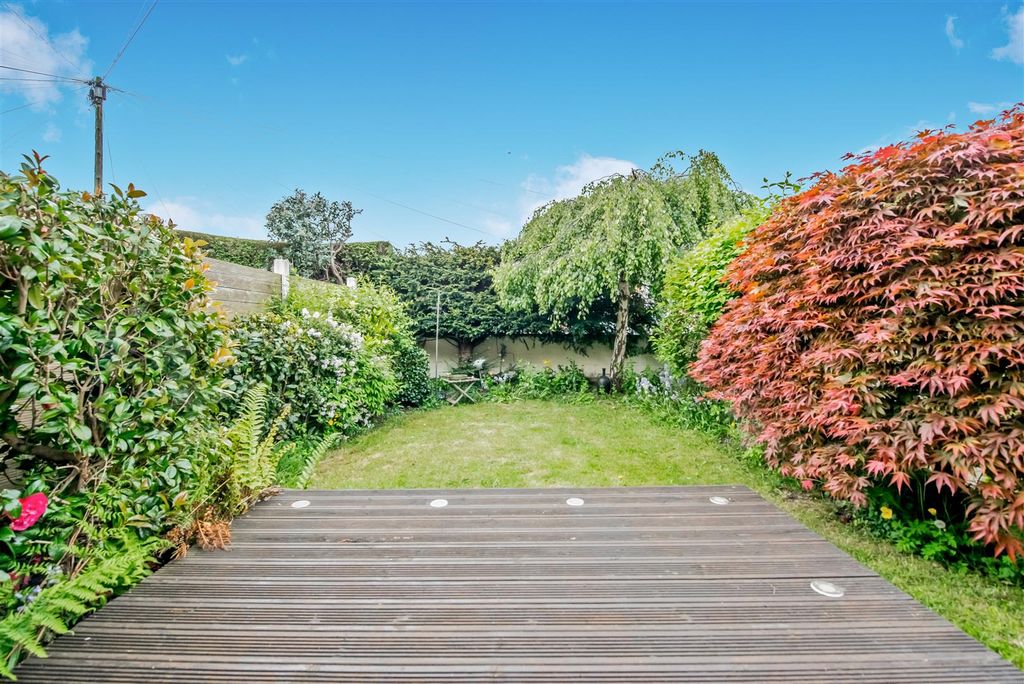 Additional image 15 of 3 bed semi-detached house for saleLeysholme View, Wortley, Leeds LS12