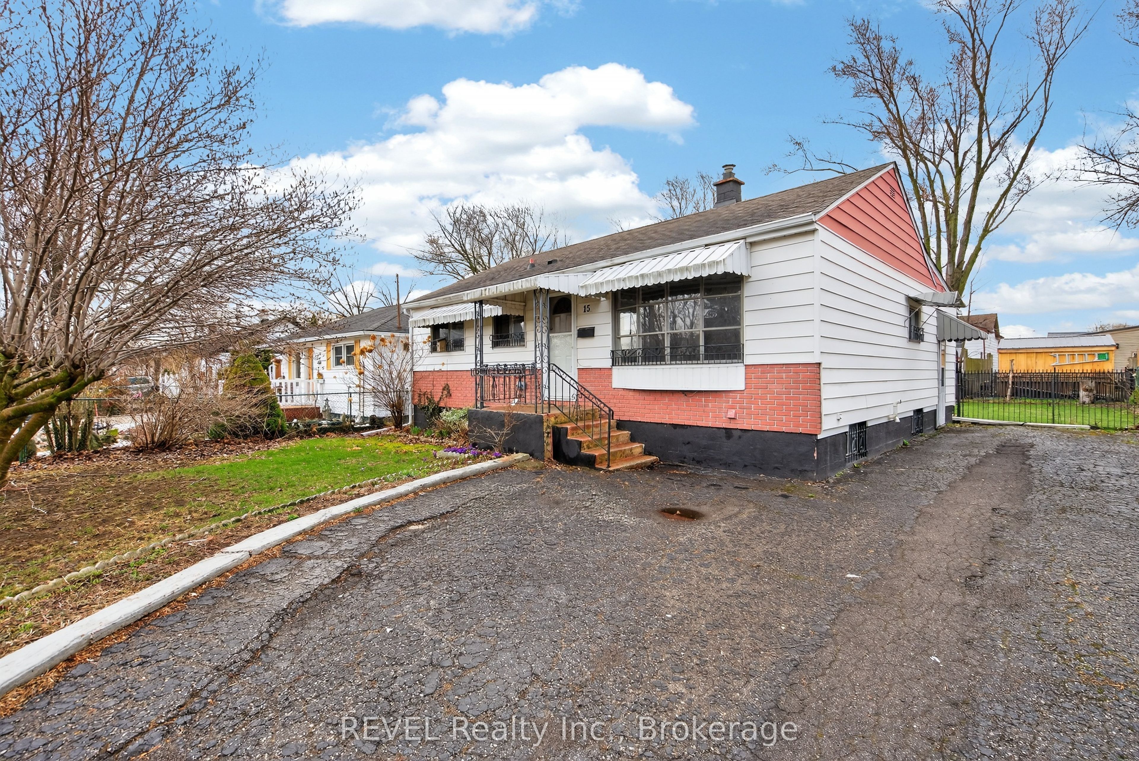 Additional image 2 of 15 Vera Street, St. Catharines, ON, L2S 1C3
