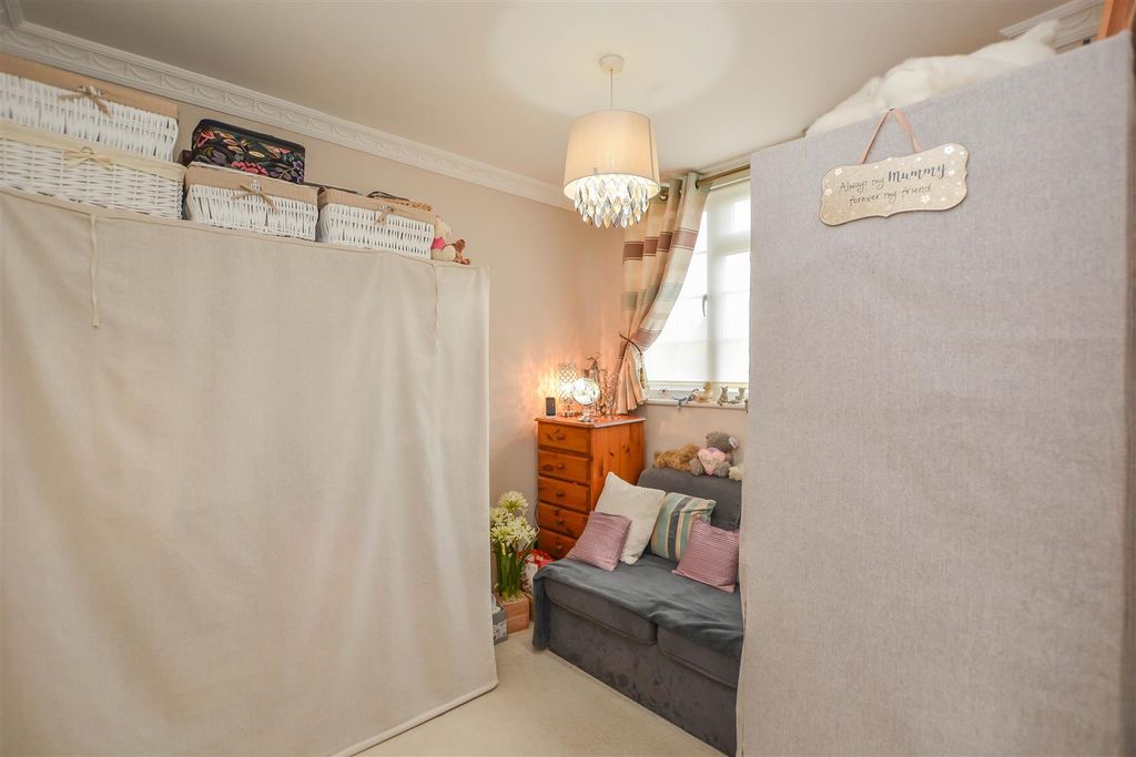 Additional image 17 of 4 bed detached house for salePlovers Barron, Wyatts Green, Brentwood CM15