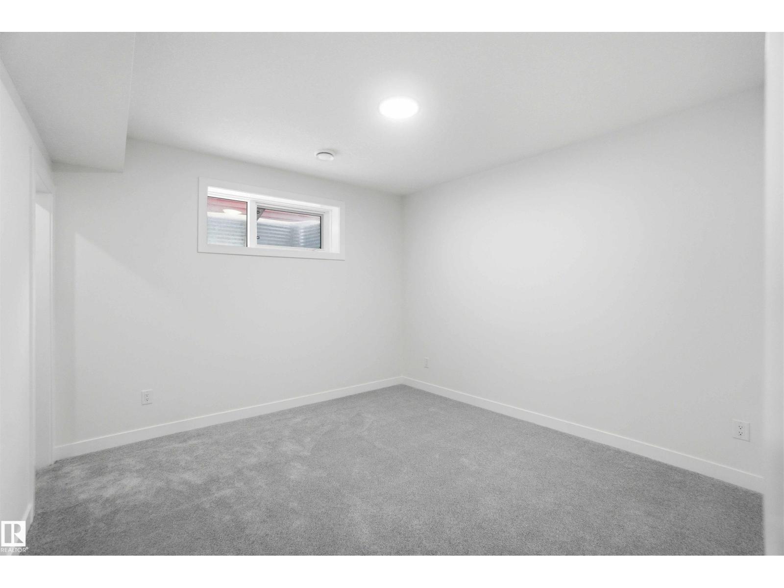 Additional image 3 of 3320 Chickadee Drive NW, Edmonton, AB, T5S0V4