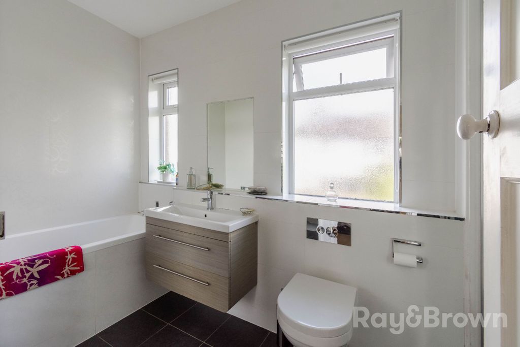 Additional image 42 of 3 bed detached house for saleThe Close, Cardiff CF14