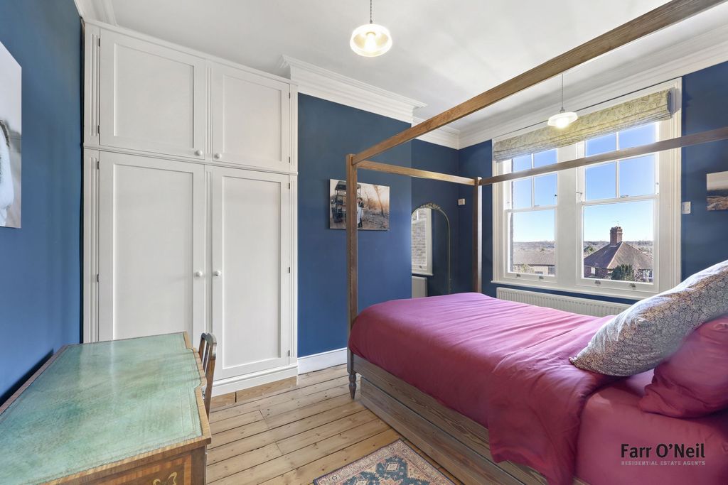 Additional image 7 of 4 bed semi-detached house for saleRussell Road, Buckhurst Hill IG9