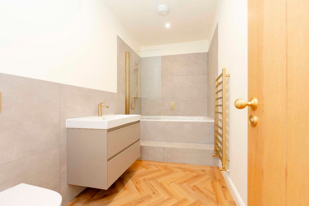 Additional image 46 of 3 bed bungalow for saleTawel Fan, Nelson, Treharris CF46