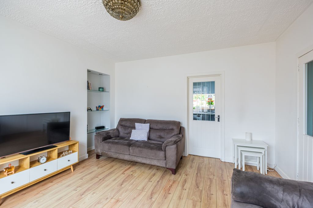 Additional image 6 of 3 bed semi-detached house for saleKipps Avenue, Airdrie ML6