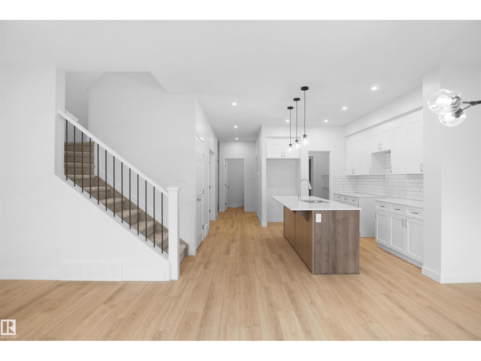Additional image 5 of 13132 214 Street NW, Edmonton, AB, T5S0X1