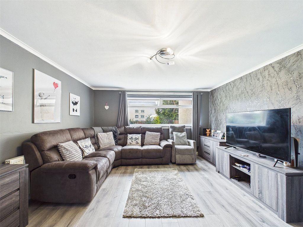 Additional image 4 of 3 bed flat for saleCalder Grove, Sighthill, Edinburgh EH11