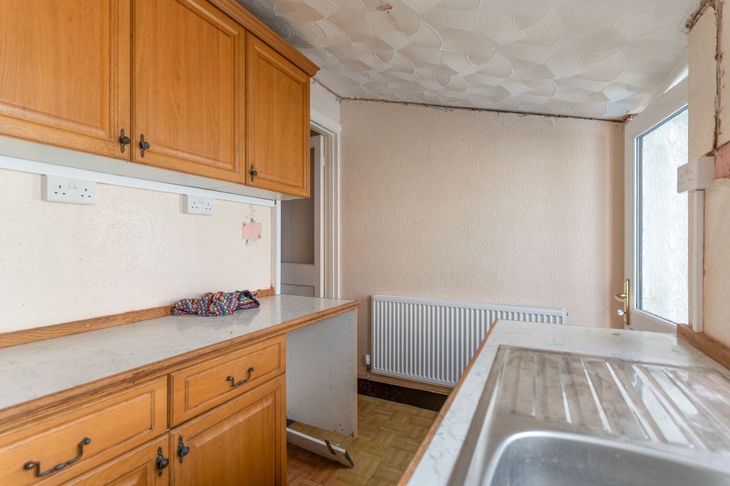Additional image 3 of 3 bed terraced house for saleTwmpath Road, Pontypool NP4
