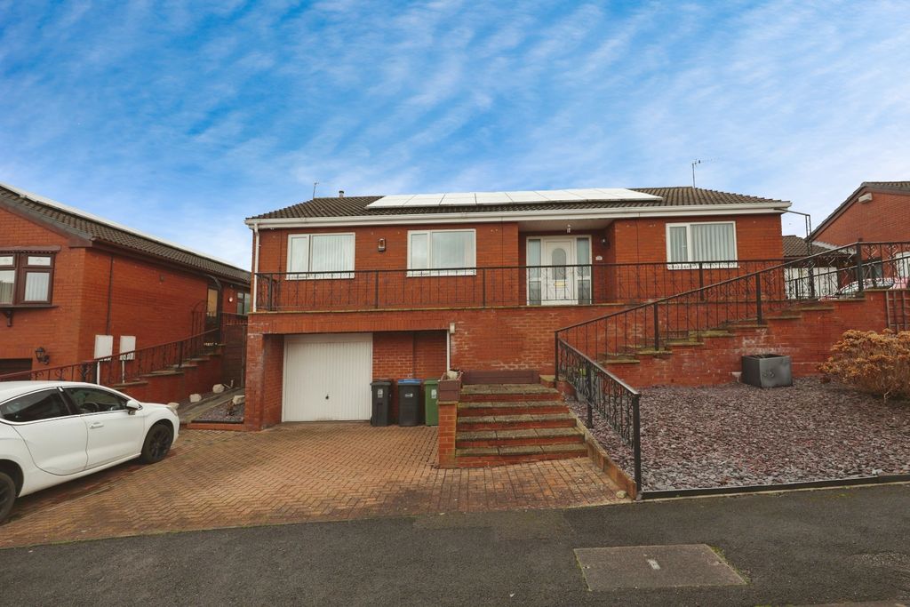3 bed detached bungalow for saleBrockwell Court, Coundon Grange, Bishop Auckland DL14