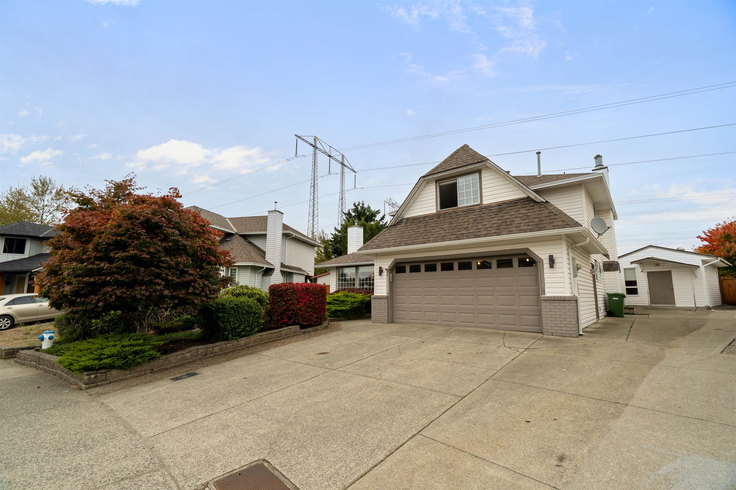 Additional image 2 of 32345 Clinton Avenue, Abbotsford, BC, V2T 5B3