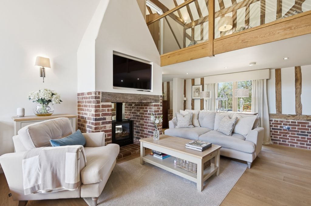 Additional image 13 of 4 bed detached house for saleCoxes Farm Road, Billericay CM11