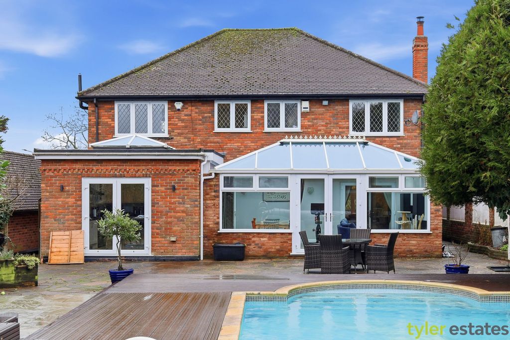 Additional image 39 of 5 bed detached house for saleNoak Hill Road, Billericay CM12