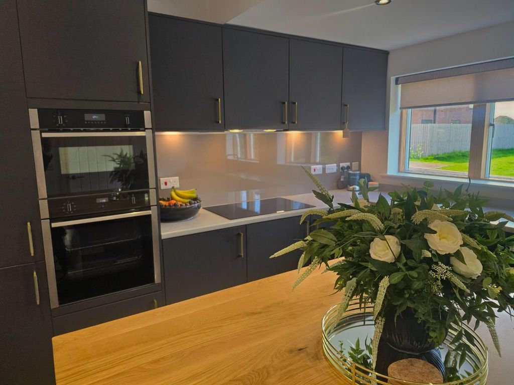 Additional image 4 of 5 bed detached house for saleChestnut Tree Lane, Middleton St. George, Darlington DL2