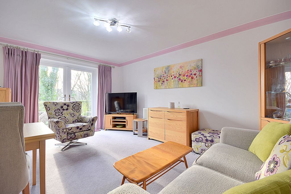 Additional image 4 of 1 bed flat for salePinewood, Elmwood Drive, Brighouse, West Yorkshire HD6