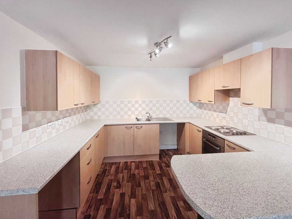 Additional image 2 of 2 bed flat for saleHessle High Road, Hull HU4