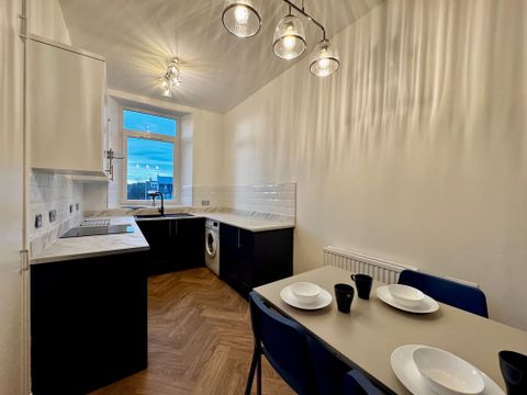 16C, Craigie Street, Aberdeen AB25