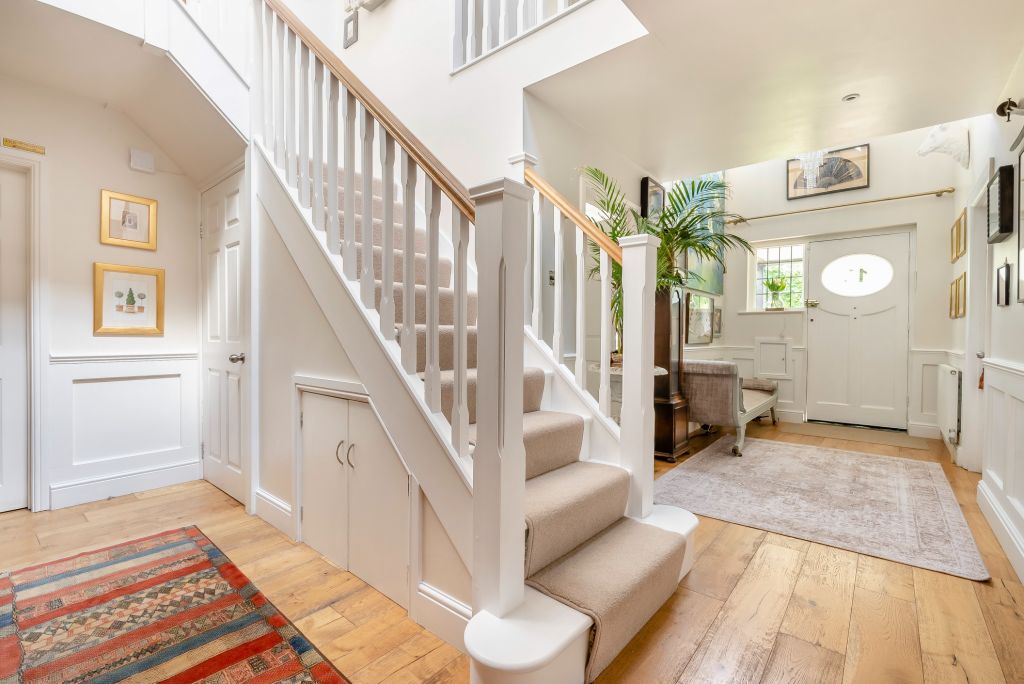 Additional image 2 of 6 bed detached house for saleBois Avenue, Chesham Bois, Amersham HP6