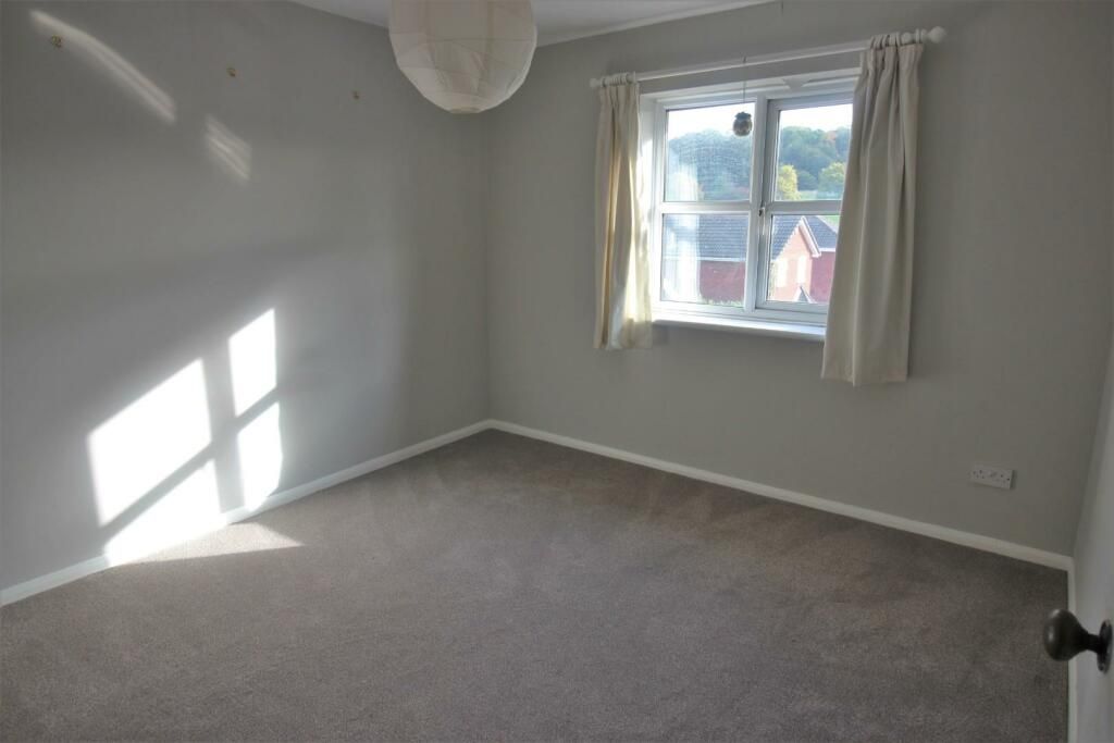 Additional image 5 of 2 bed flat for saleCoptefield Drive, Belvedere DA17
