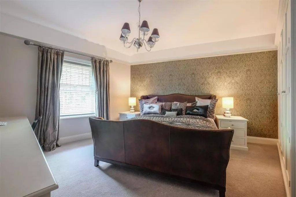 Additional image 20 of 4 bed detached house for saleThe Mount, Lightcliffe Road, Brighouse HD6