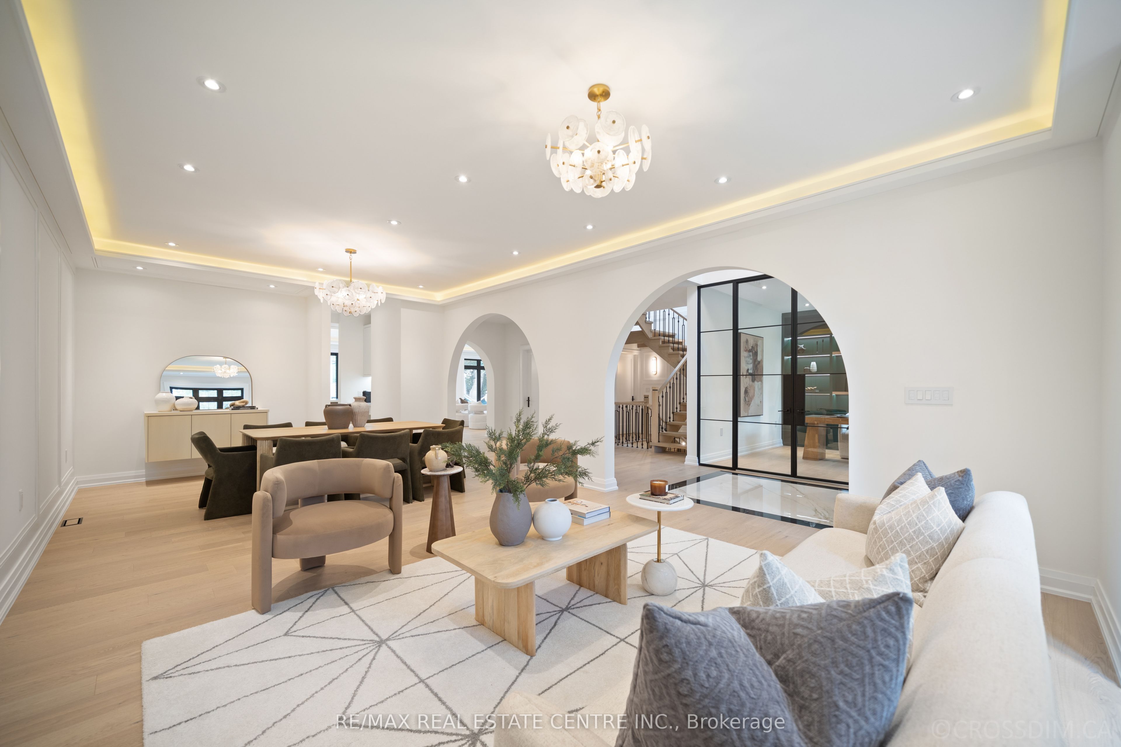 Additional image 3 of 1065 Rebecca Street, Oakville, ON, L6L 1Y6