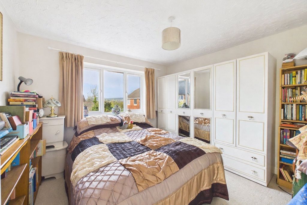 Additional image 9 of 3 bed semi-detached house for saleElizabeth Road, Bude, Cornwall EX23