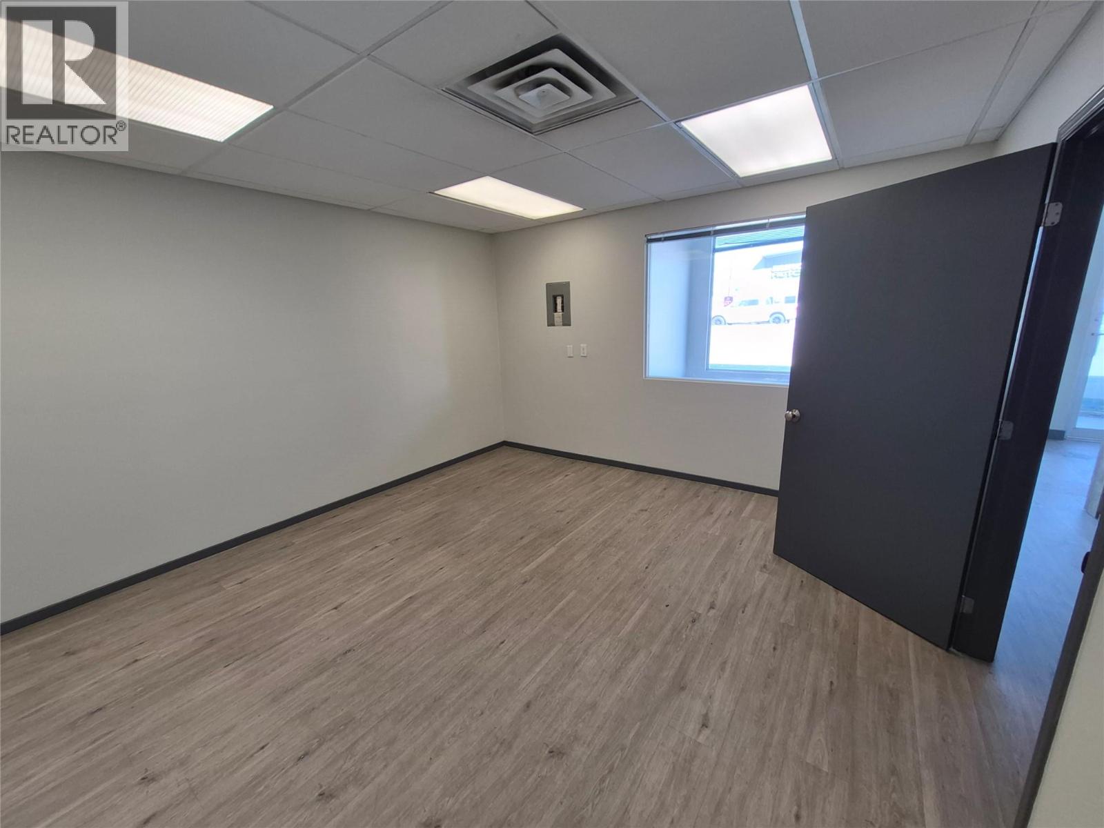 Additional image 5 of A & B-165 Old Vernon Road, Kelowna, BC, V1X4R3