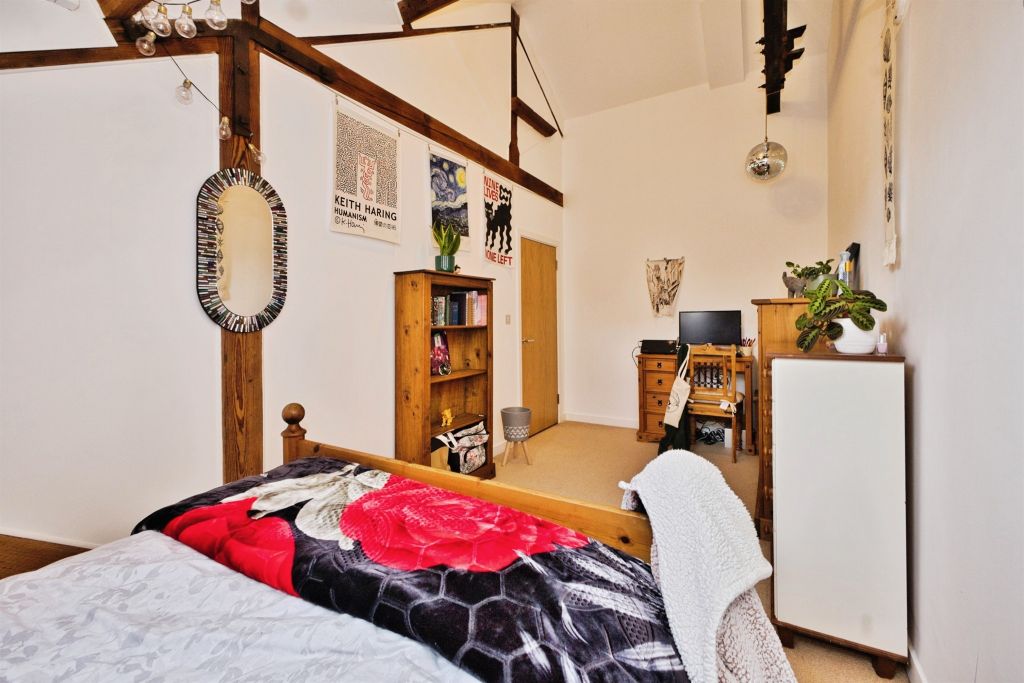 Additional image 15 of 2 bed flat for saleThe Barley Yard, Crewkerne TA18
