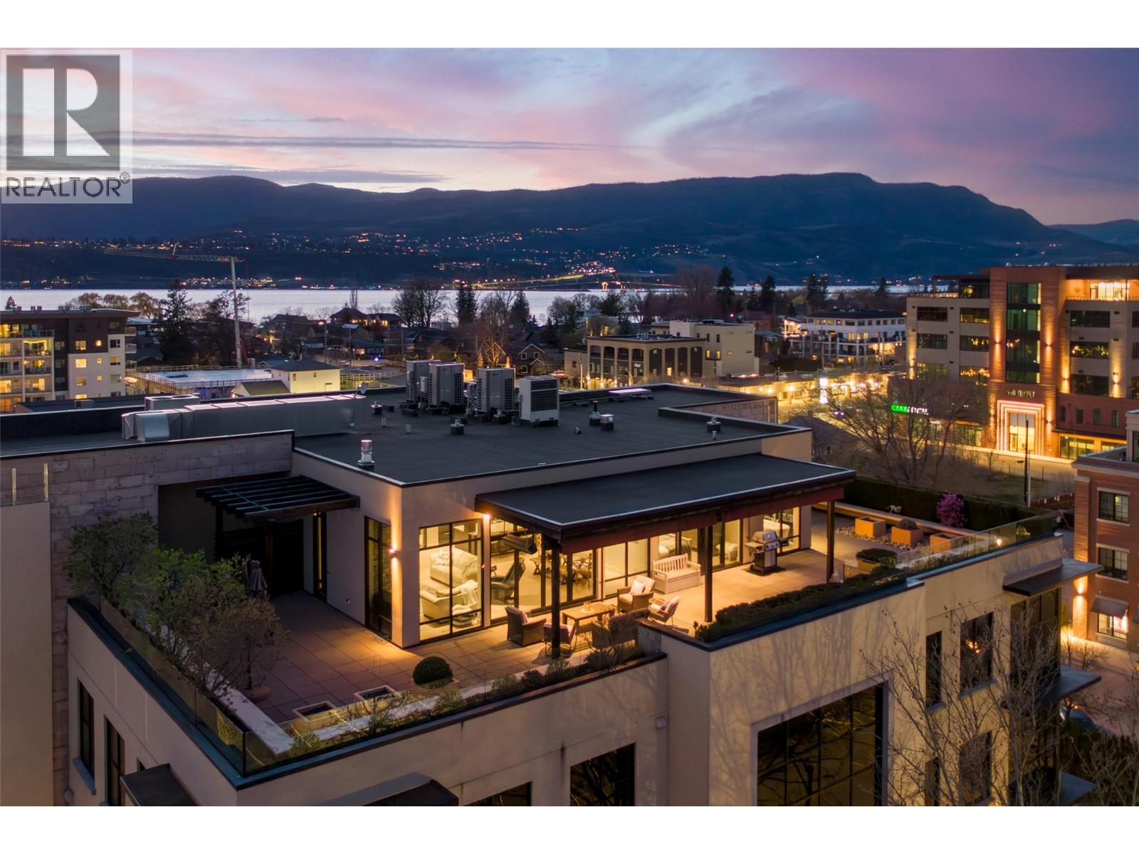 501-550 West Avenue, Kelowna, BC, V1Y4Z4