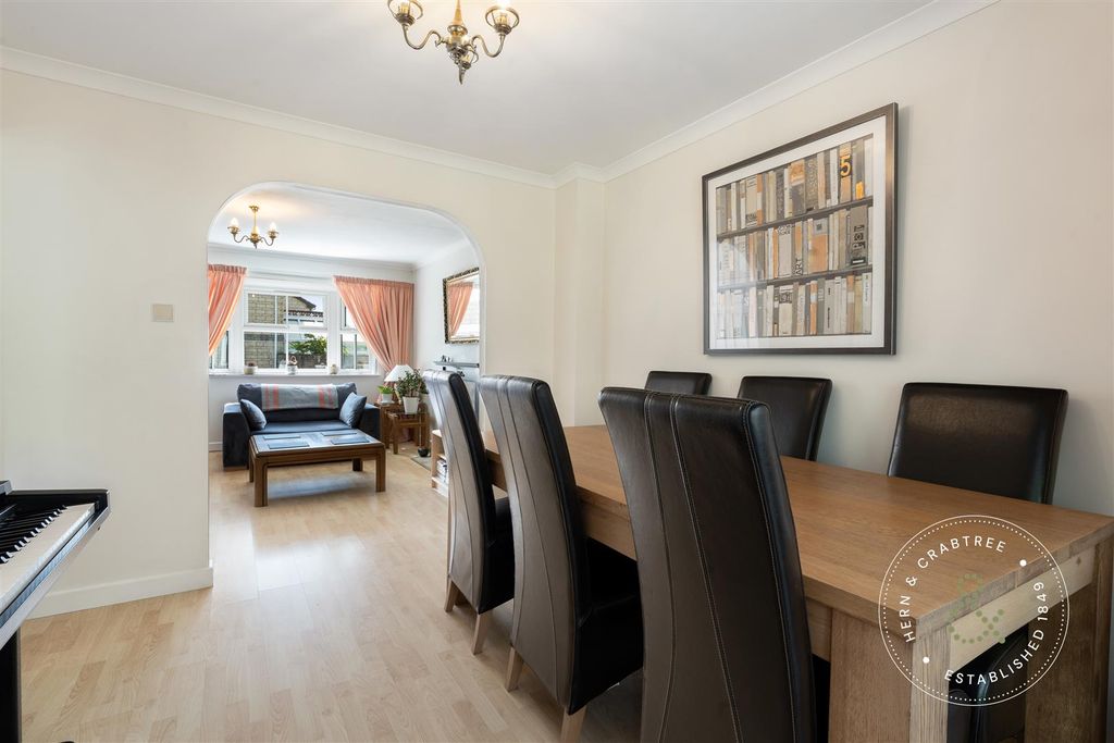 Additional image 22 of 4 bed detached house for saleTriscombe Drive, Llandaff, Cardiff CF5