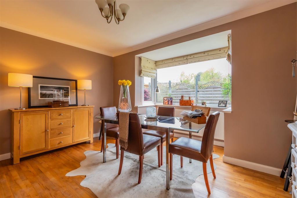 Additional image 7 of 3 bed property for saleBirchfield Crescent, Victoria Park, Cardiff CF5