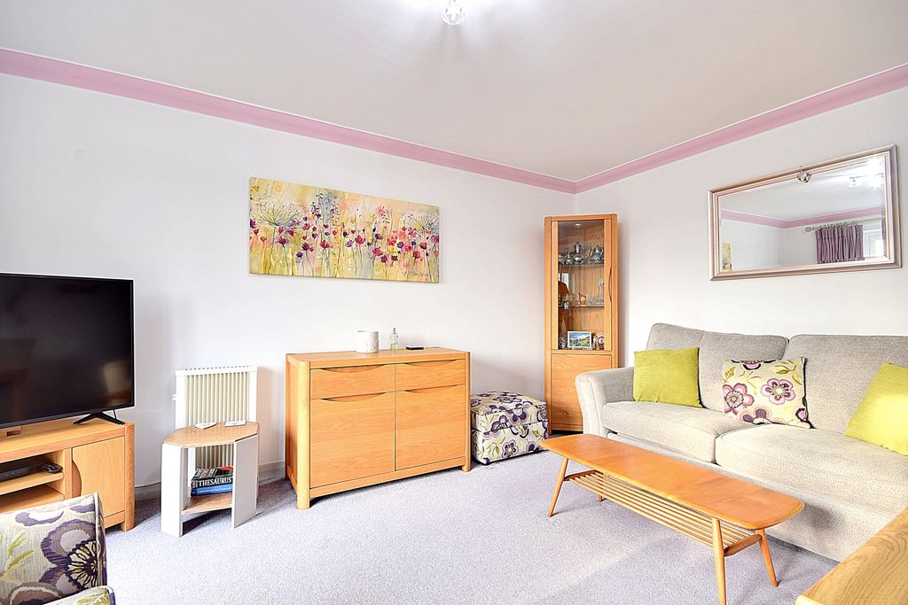 Additional image 6 of 1 bed flat for salePinewood, Elmwood Drive, Brighouse, West Yorkshire HD6