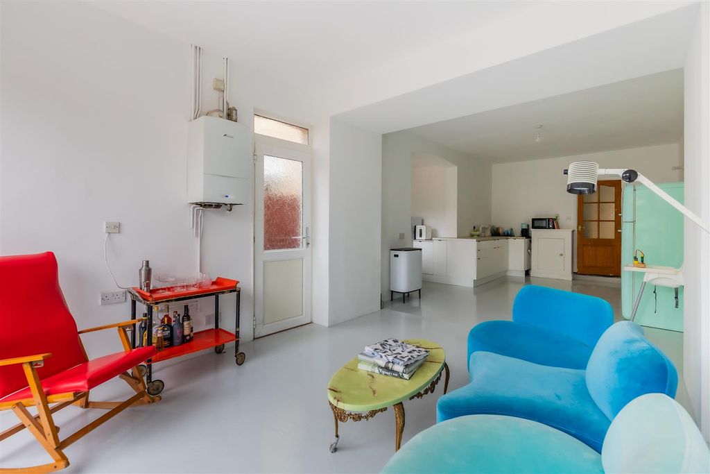 Additional image 9 of 4 bed terraced house for saleKelvin Road, Roath Park, Cardiff CF23