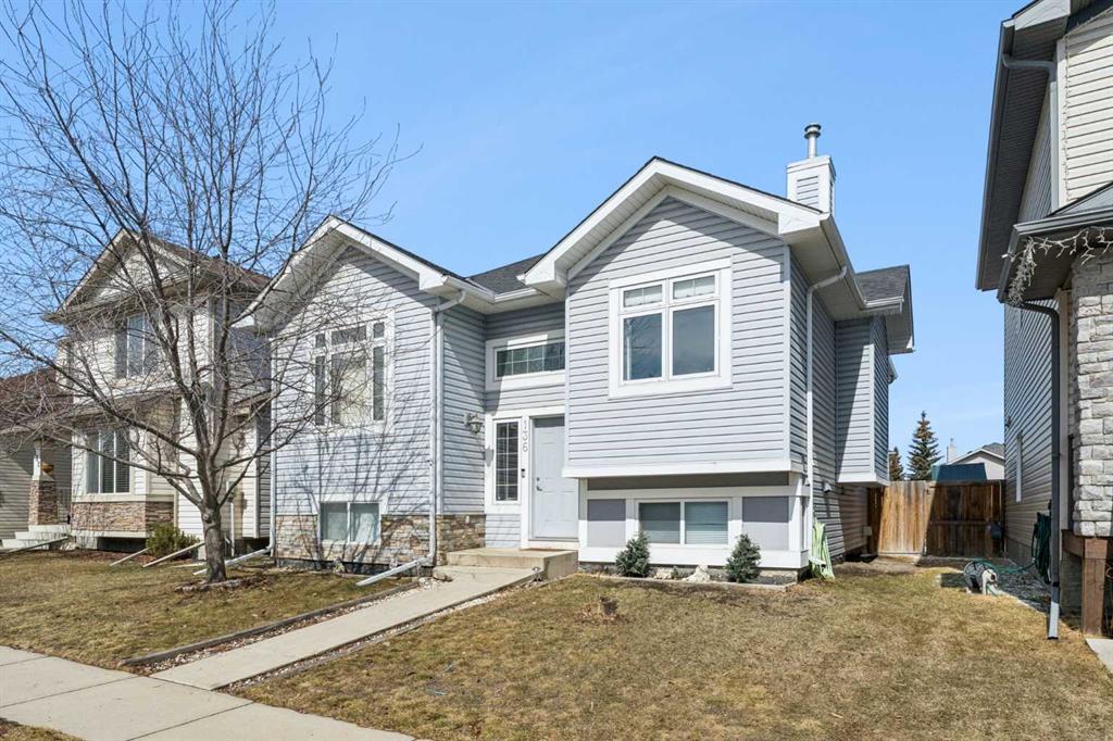 Additional image 2 of 136 Luxstone Place SW, Airdrie, AB, T4B 3C2