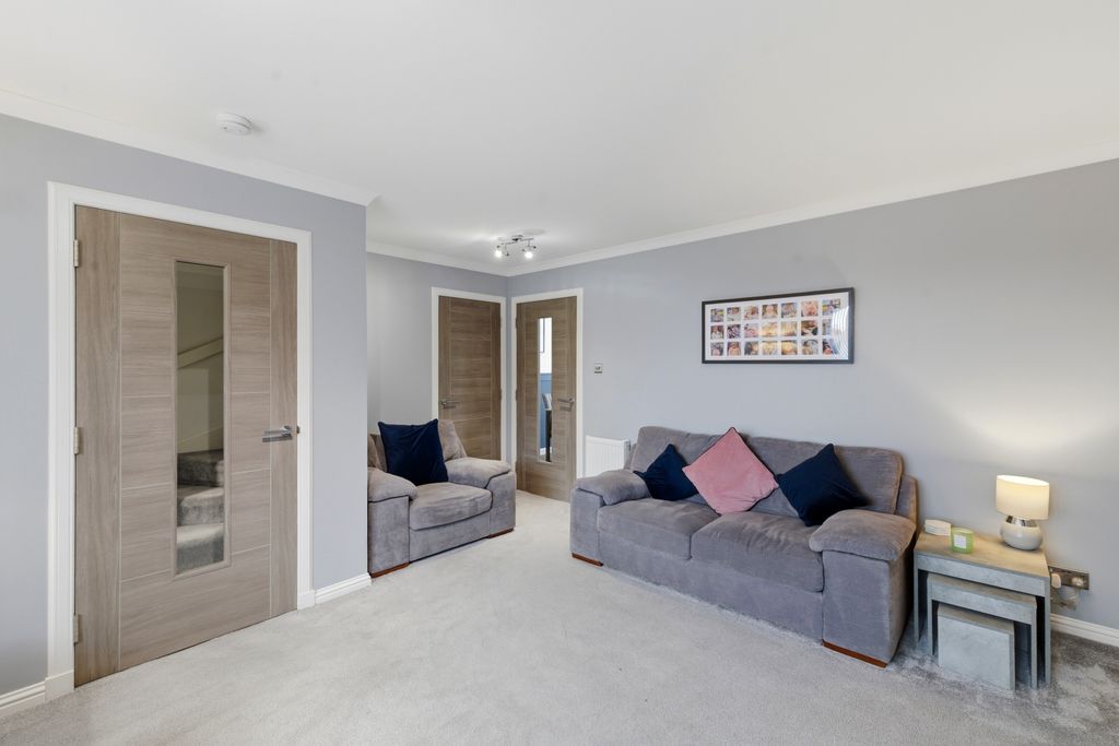 Additional image 4 of 3 bed semi-detached house for sale62 Prior Road, Forfar DD8