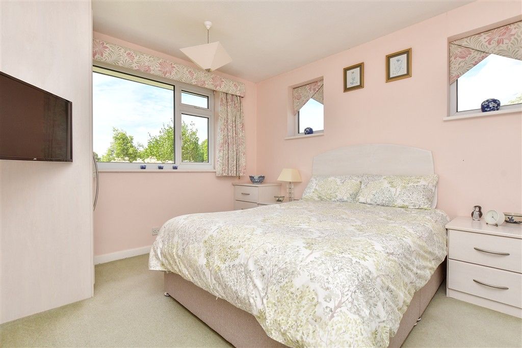 Additional image 8 of 2 bed maisonette for saleCourtlands Crescent, Banstead, Surrey SM7