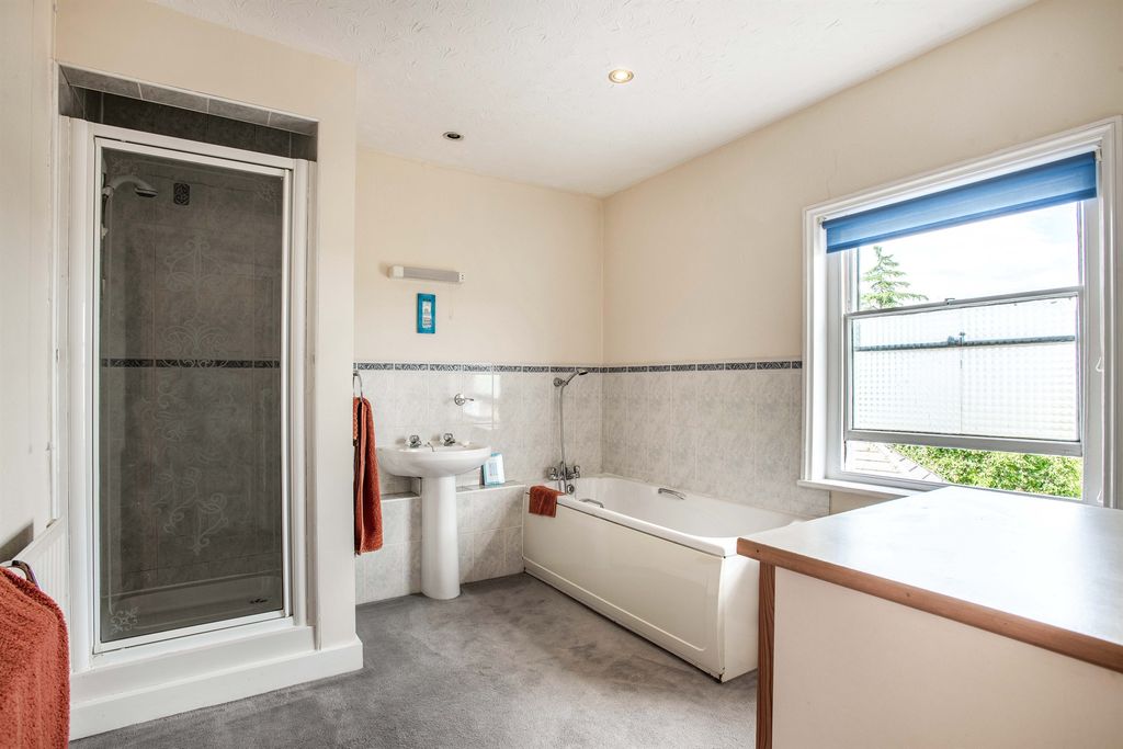 Additional image 9 of 6 bed semi-detached house for saleLower Olland Street, Bungay NR35