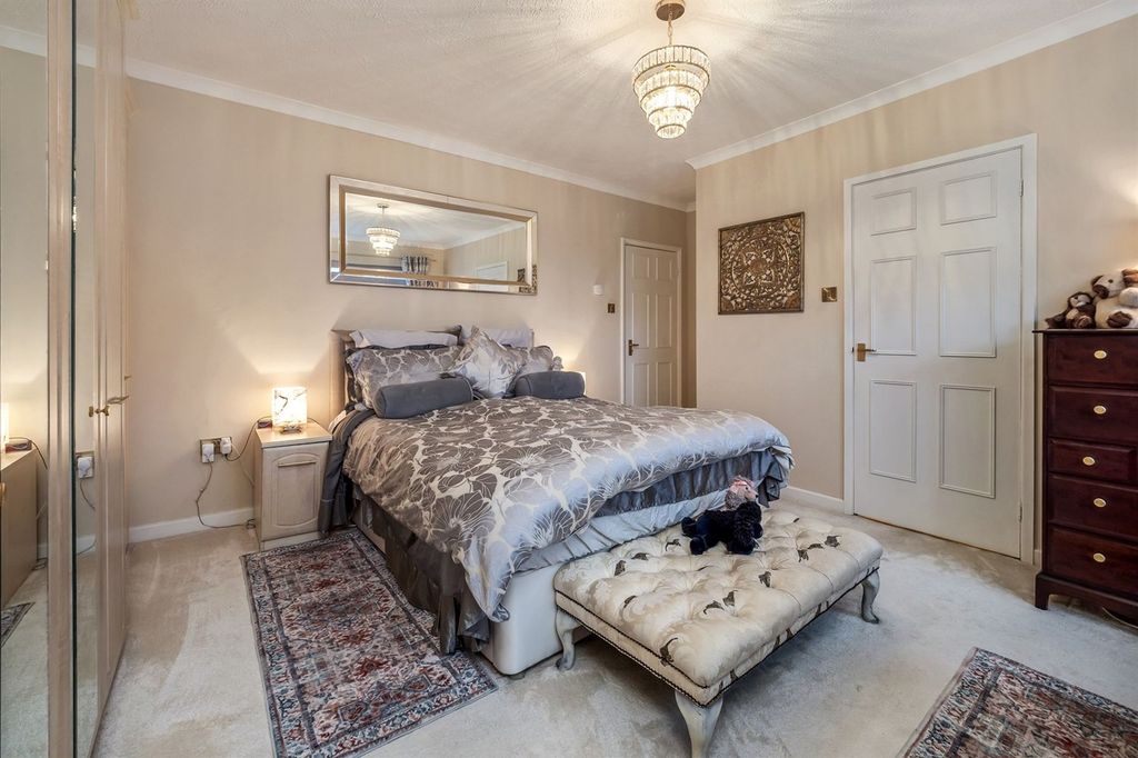 Additional image 14 of 2 bed flat for saleHurst Lea Court, Alderley Edge SK9