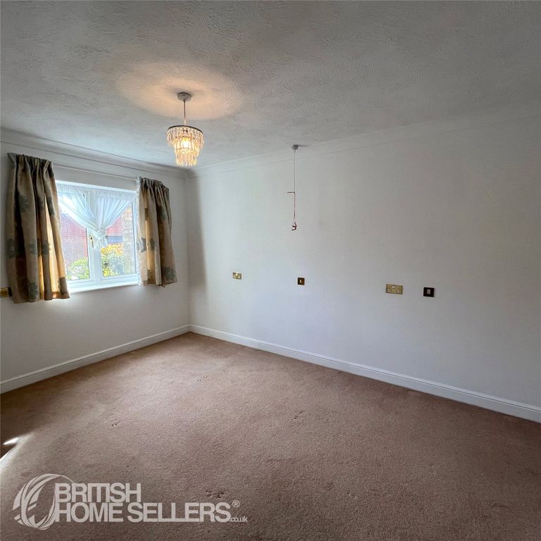 Additional image 16 of 2 bed flat for saleQueen Street, Arundel', West Sussex BN18