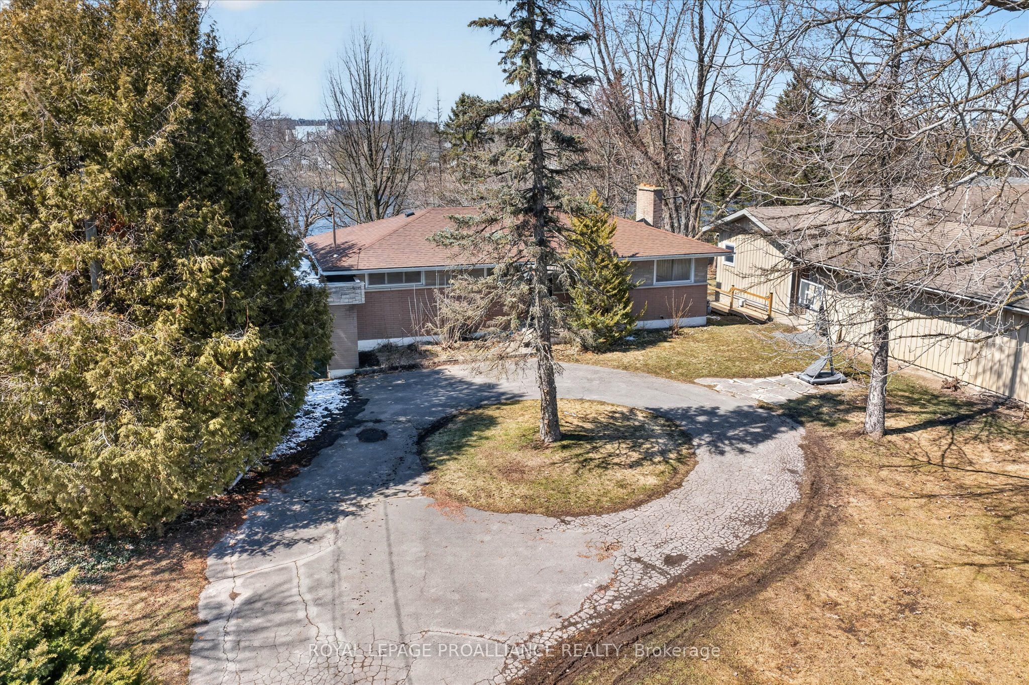 Additional image 4 of 665 River Road S, Peterborough, ON, K9J 1E6