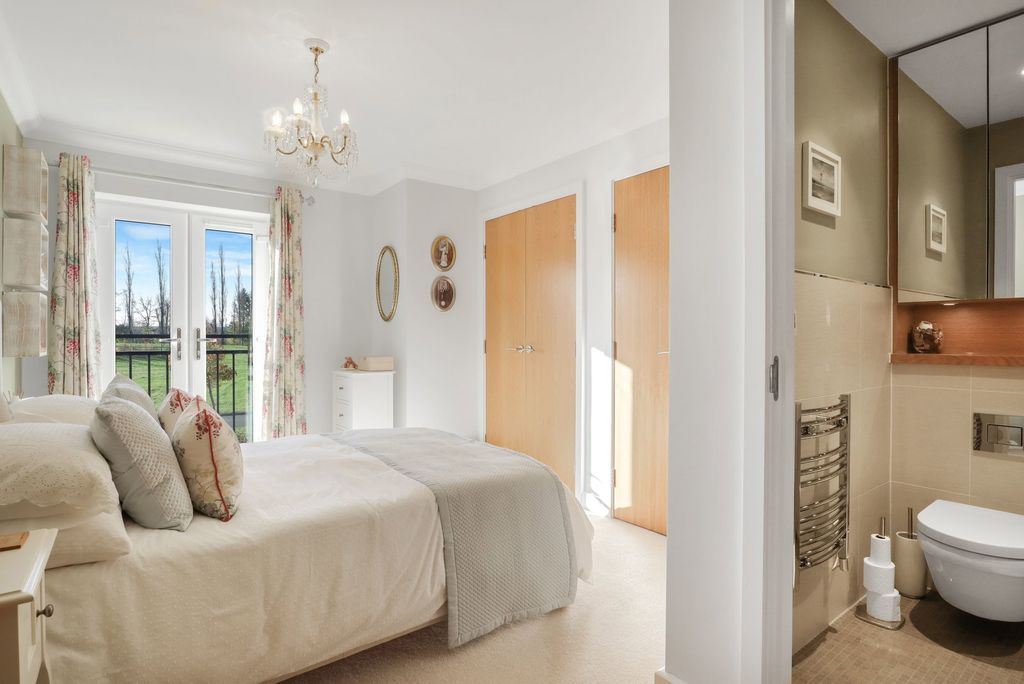 Additional image 16 of 2 bed flat for saleWoodland Drive, Great Alne Park, Great Alne B49