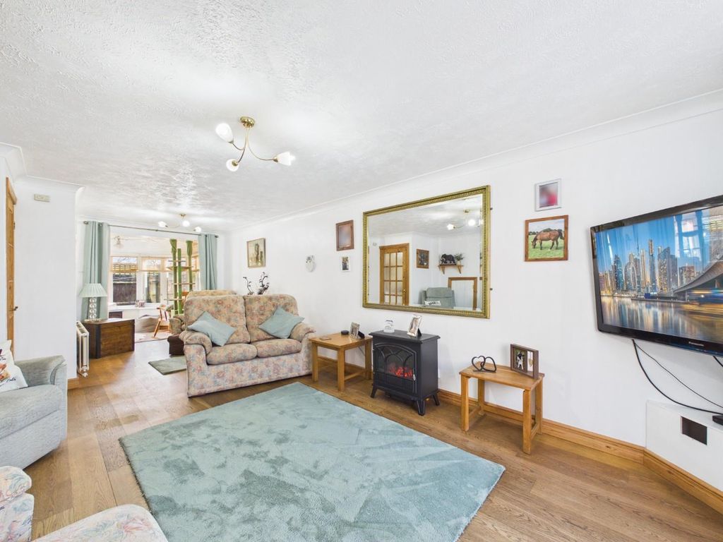 Additional image 10 of 3 bed end terrace house for saleJuniper Close, Ashford, Kent TN23
