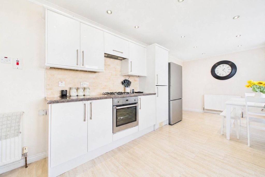 Additional image 6 of 3 bed detached house for salePark Drive, Bellshill ML4