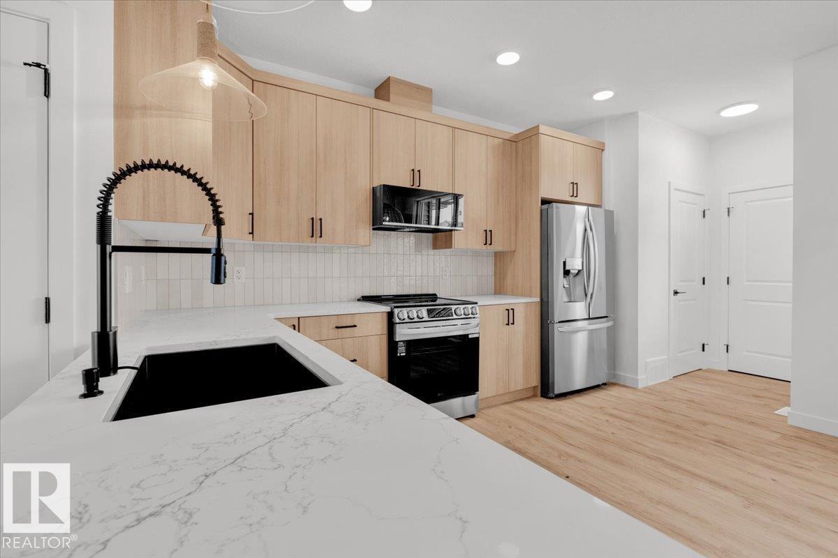 Additional image 5 of 1309 Keswick Drive SW, Edmonton, AB, T6W4V8